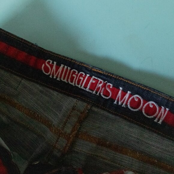 Smugglers Moon Rhinestone Distressed Slim Straight Jeans Size 30x32 - Picture 4 of 10